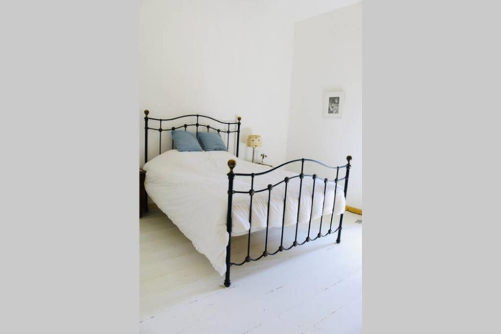As Seen On A New Life In The Sun - Beautiful 3 Bedroom Cottage With Shared Pool Montboyer Exterior foto